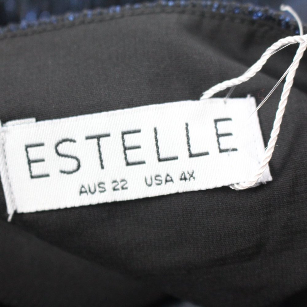 ESTELLE - Picture 9 of 10